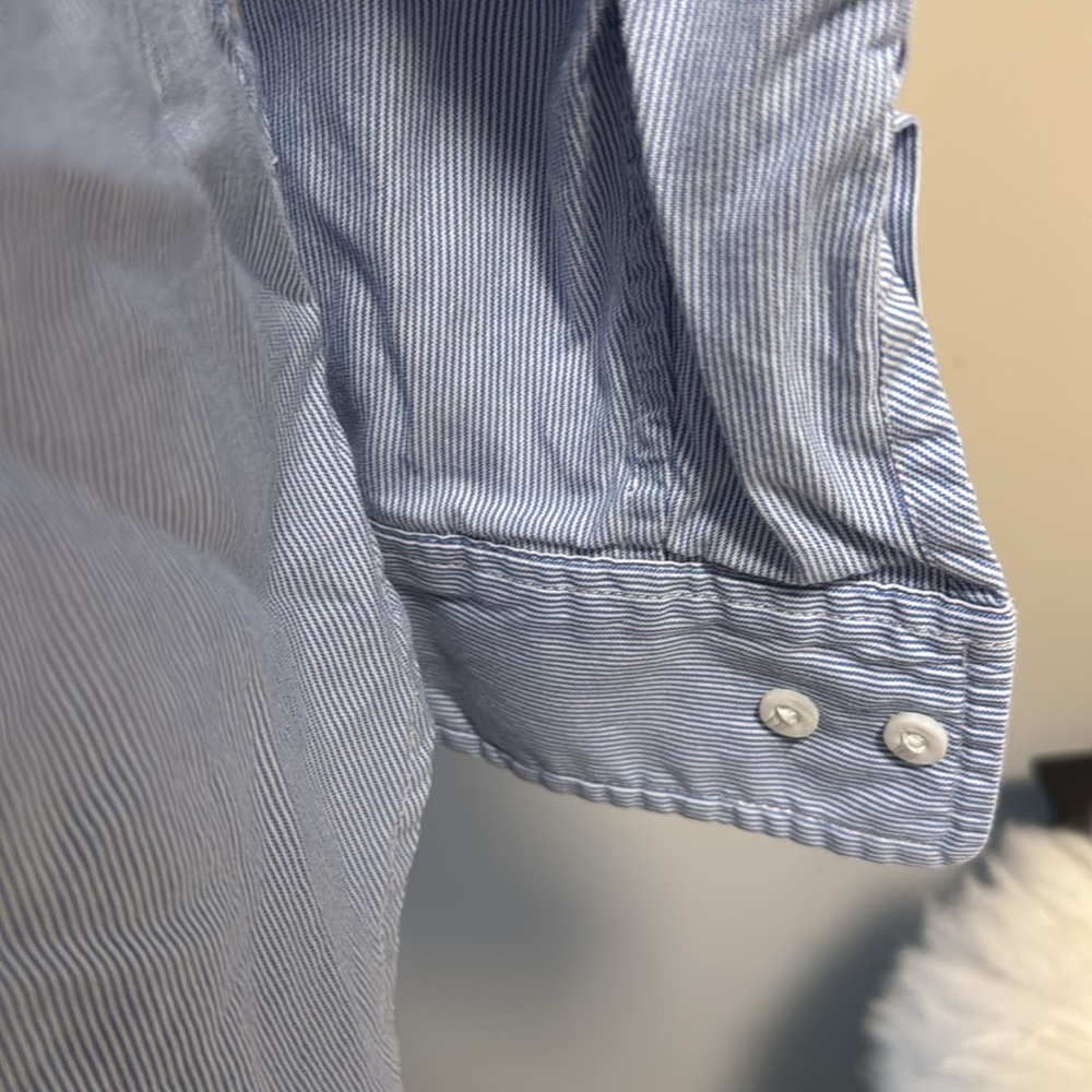 ARITZIA Talula Boyfriend Fit Shirt - Picture 6 of 7